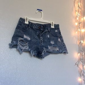 Cute high waisted ripped shorts